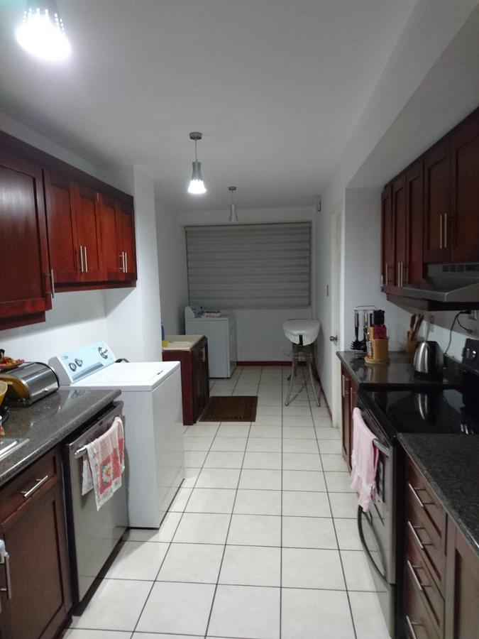 Naths Apartment グアテマラシティ エクステリア 写真